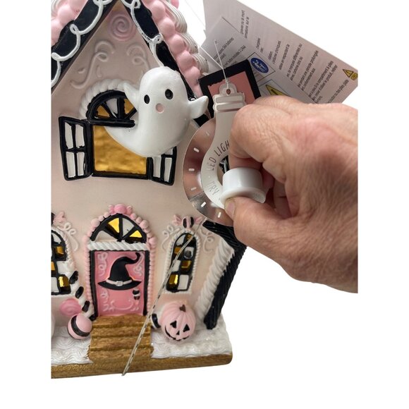 Light-Up Halloween Ghost Haunted House Decor Battery Operated Pink & Black - Picture 3 of 12